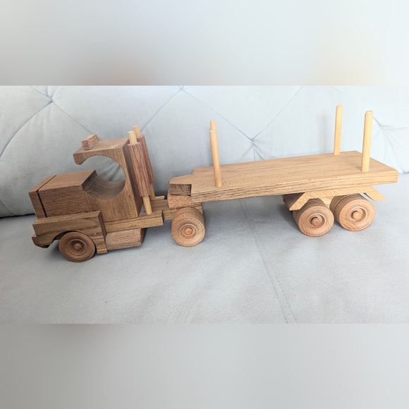 Handmade Vintage Wood Toy Log Truck Made in Vermont - Picture 1 of 7